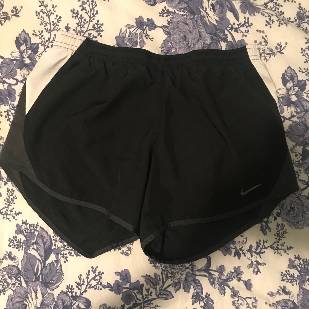 Nike Dri-Fit Shorts Size Small
